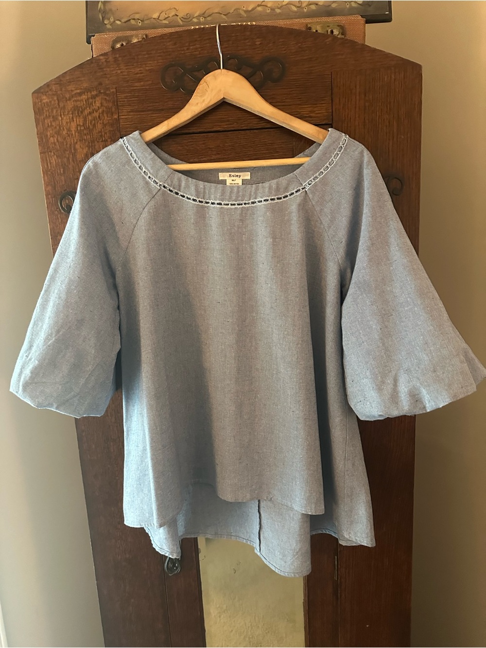 Esley Light Blue Chambray Balloon Sleeve Top Size Small Easy Preppy Chic